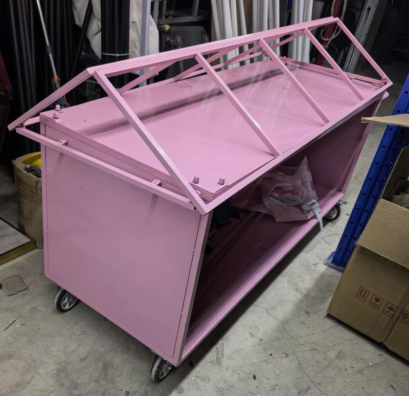 上海粉色铁艺集市花车实拍